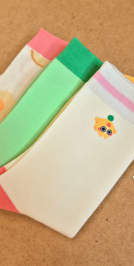 Coy Pup Women's Socks