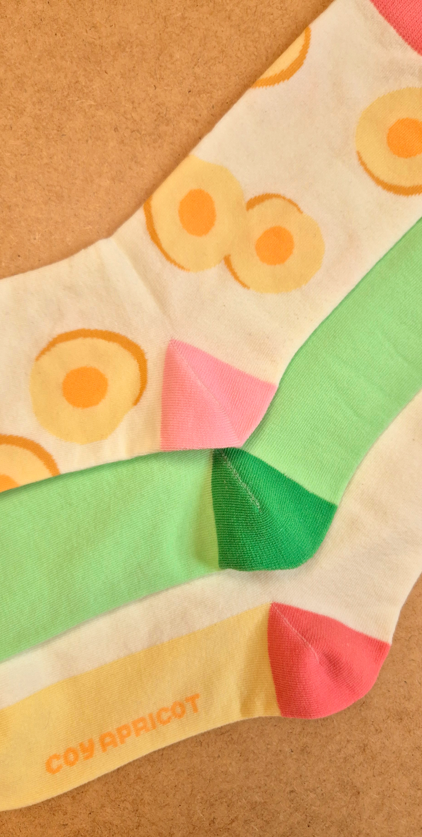 Coy Pup Women's Socks